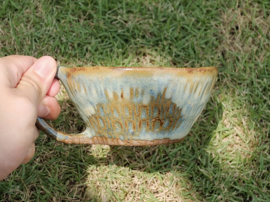 King EJ ceramic piece